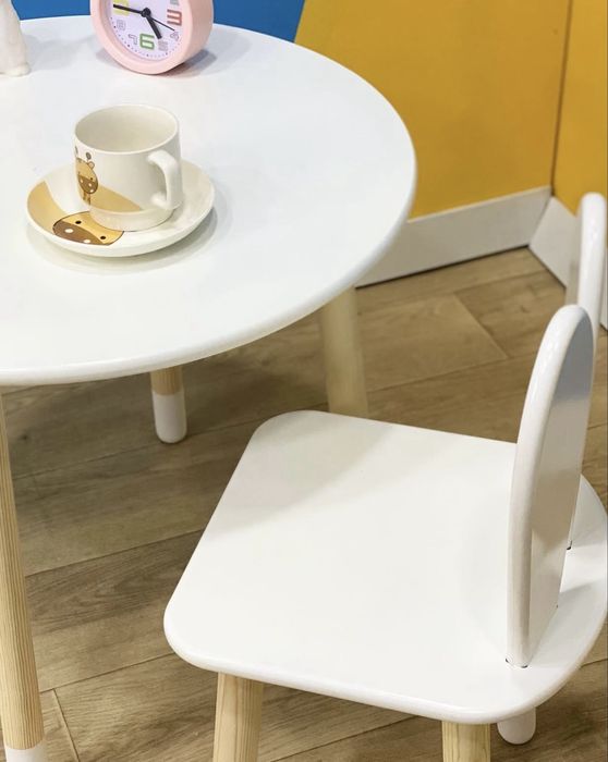 Детский стол и стуля