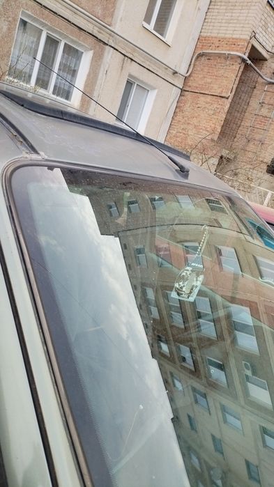 Продам машину  не дорого