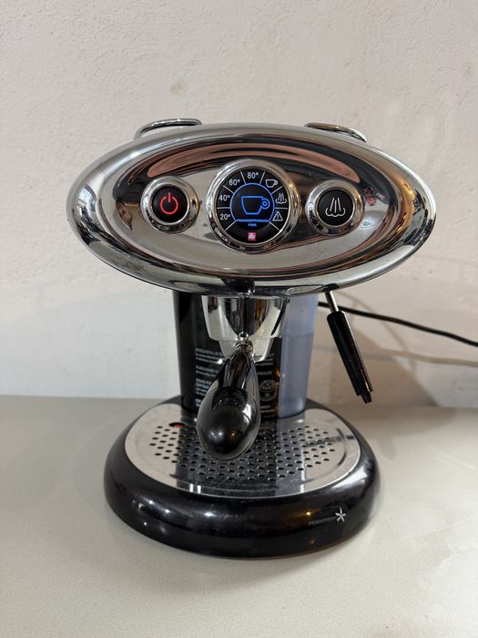 Aparat illy x7.1