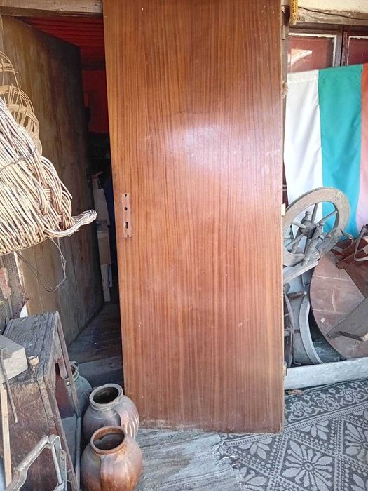 Входна дъбова врата от Соца