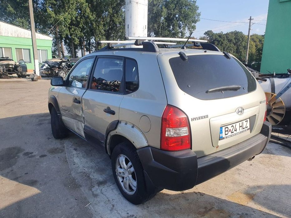 Dezmembrez Hyundai Tucson motor 2.0 benzina G4GC  141cp euro 4 Dezmembrari piese cutie de viteze manuala