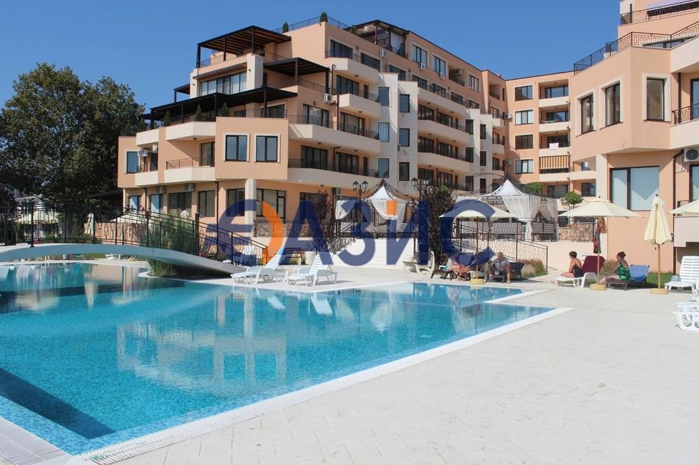 Продава се Двустаен апартамент в с. Равда, Област Бургас - 66 кв.м за 1667 €/кв.м - Снимка #14