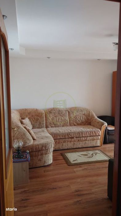 Apartament de vanzare doua camere decomandat, Vasile Aaron!