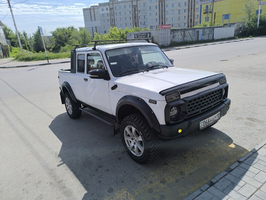продам ниву пикап