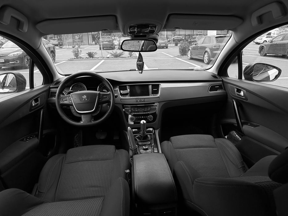 Oferim spre închiriere Bolt/Uber mașini în orașul Timișoara