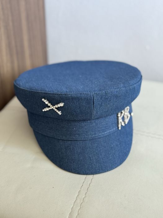 RB Шапки Ruslan Baginskiy