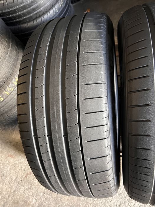 2 anvelope vara 275/45/21 , Pirelli , DOT 2021 , 5 mm