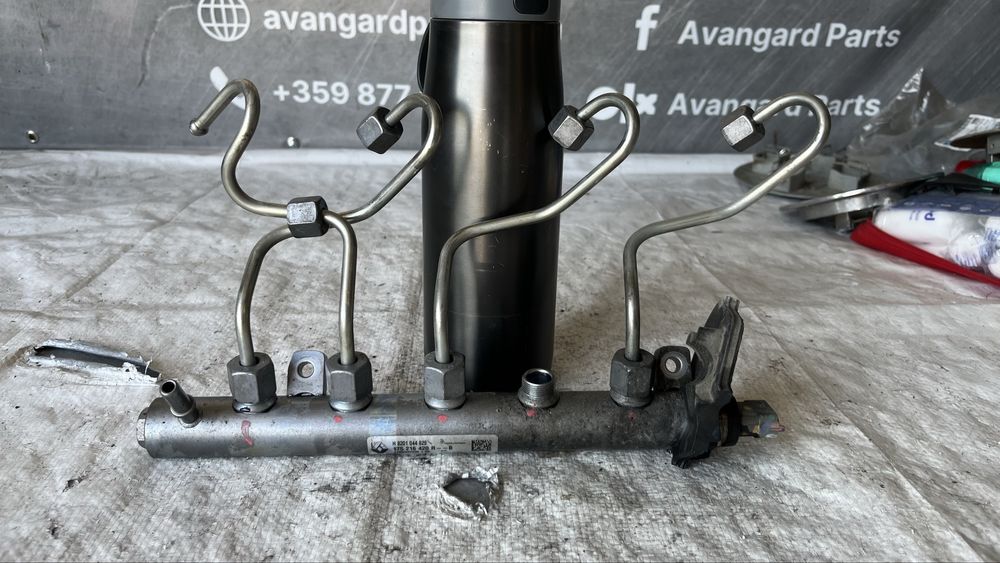 Горивна рейка Renault Traffic 3 Diesel