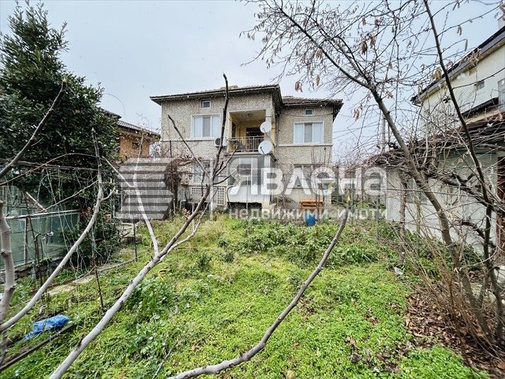 Продава се Къща в Аксаково - 234 кв.м за 881 €/кв.м - Снимка #1