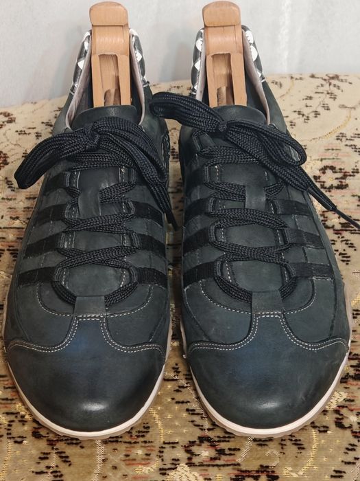 Adidași sport de curse BREXIT