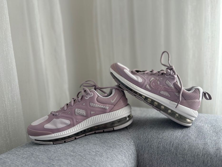 Nike w air max genom