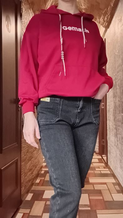 Джинсы и кофточка