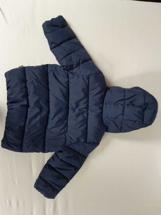 Jacheta iarna Benetton marime 86/90 in stare foarte buna