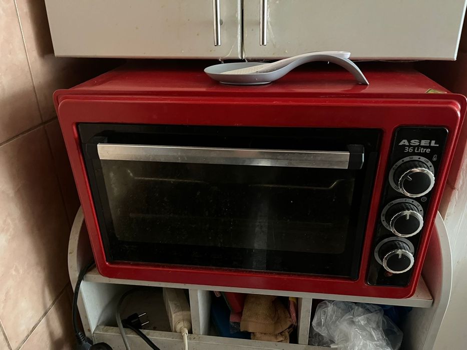 Продам духовку в отличном состоянии.