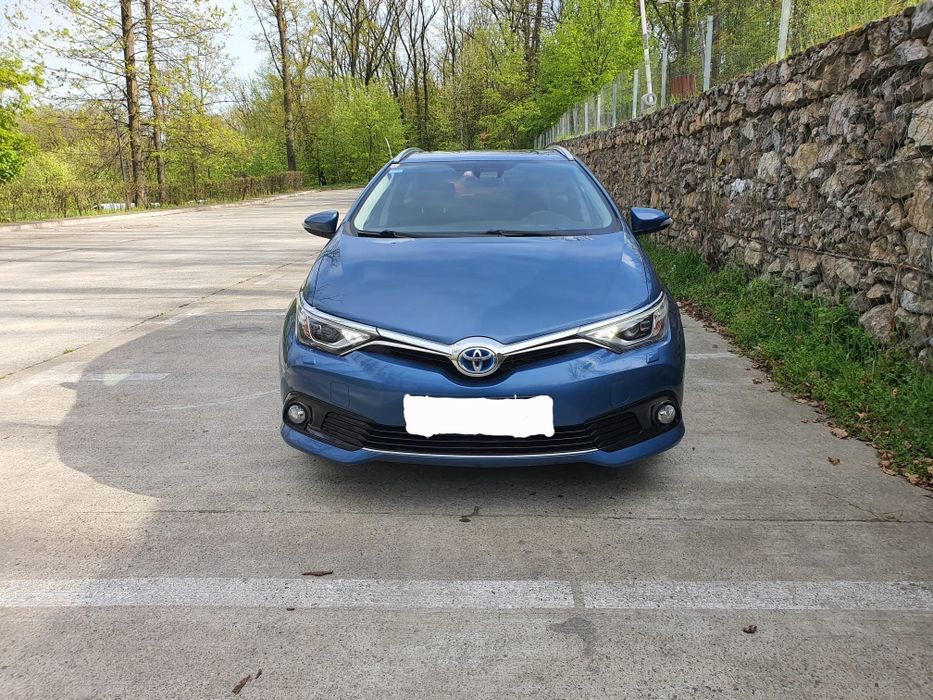 Toyota Auris Combi Hybrid