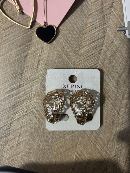 Стильные серьги Miniso + ещё одна пара, недорого