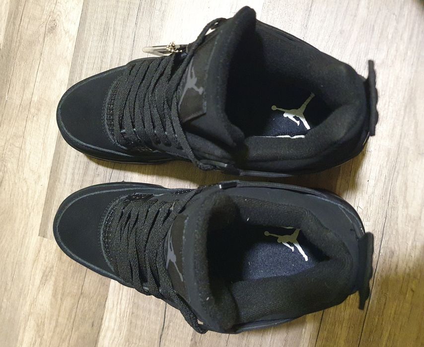 Jordan 4 Black Cat