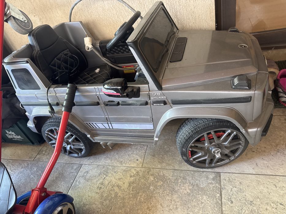 Masinuta electrica Mercedes G63AMG