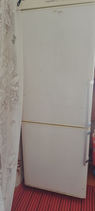 Продам холодильник рабочий