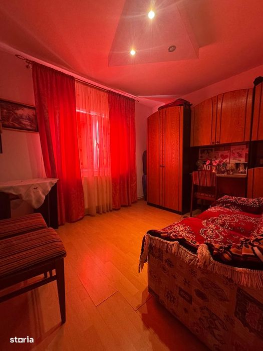 Apartament cu 3 camere Cartier Mal