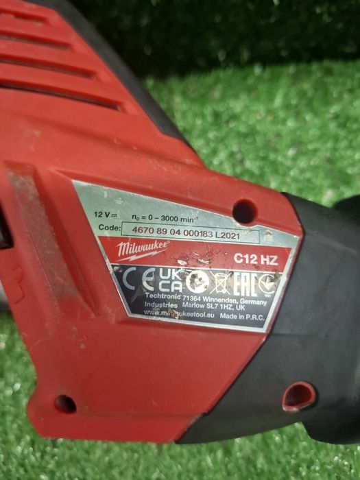 Саблен трион на Milwaukee C12 HZ, 12V