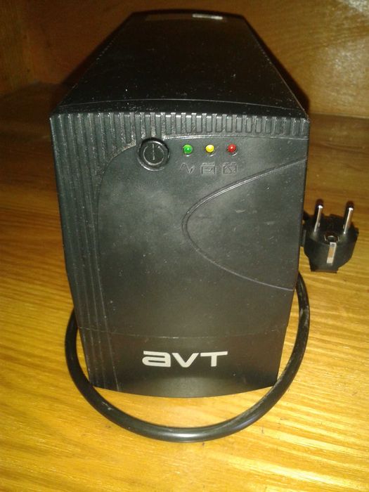 UPS AVT -  650 AVR блок бесперебойного питания