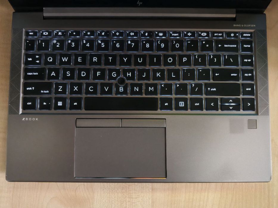 Ноутбук HP ZBook Firefly 14 G8 Ryzen 3 PRO 4450U