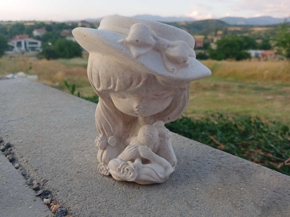 Саксии/ кашпи за кактуси/ сукуленти