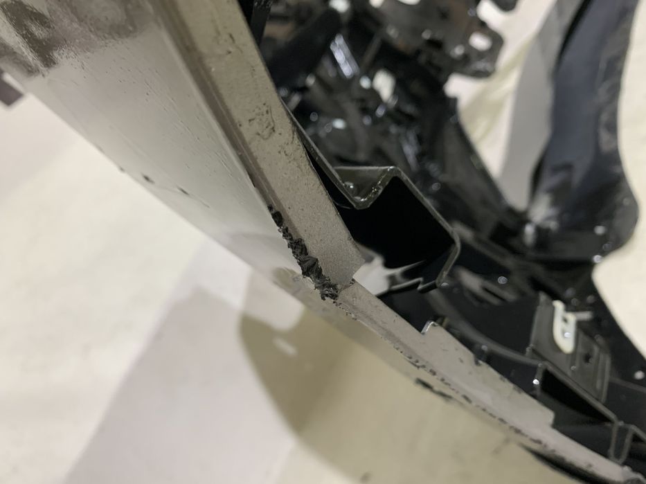 Bara fata BMW I20, 2021, 2022, 2023, 2024, 2025, cod origine OE 51117933621.