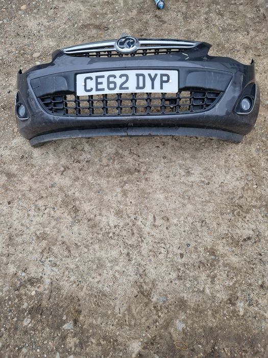 Bara fata Opel Corsa