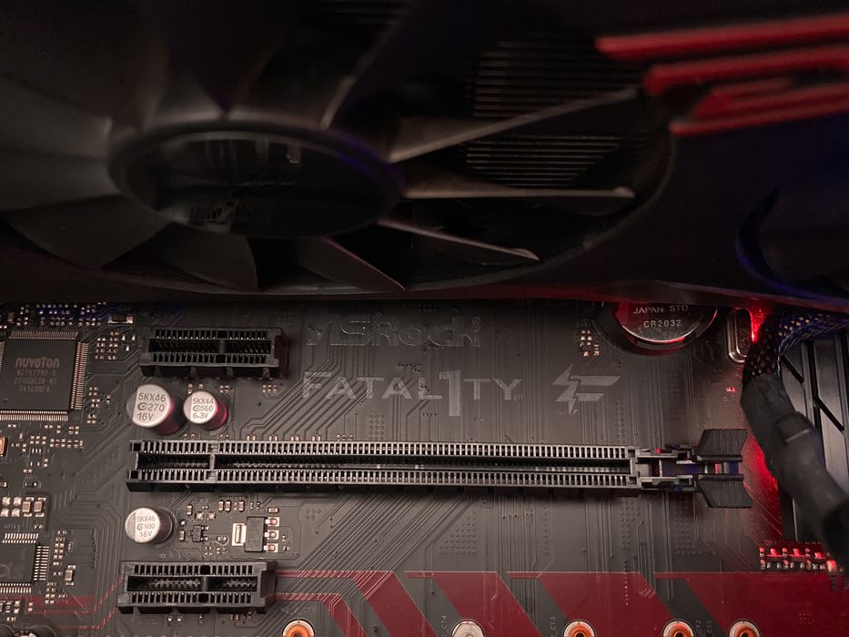 Геймърски компютър Ryzen 5, 16GB, GTX 1060 6GB