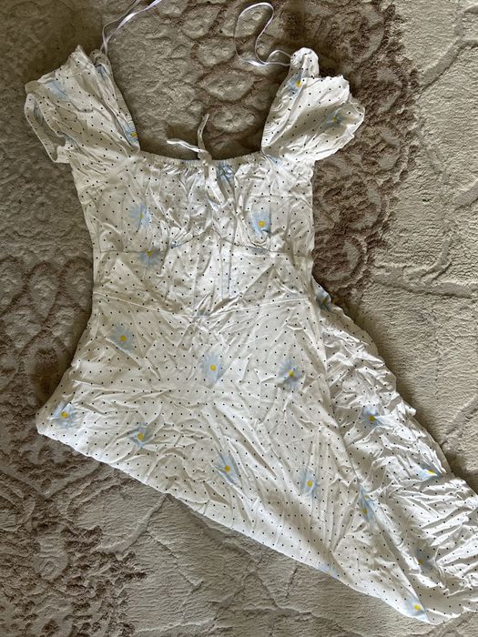 Платья начинаются от 3000тг