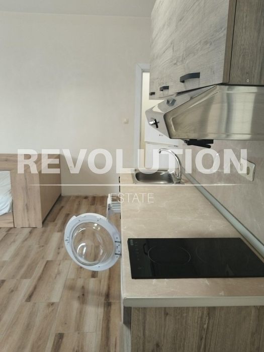 Дава се под наем Едностаен апартамент в Пловдив, Остромила - 65 кв.м за 317 € - Снимка #4