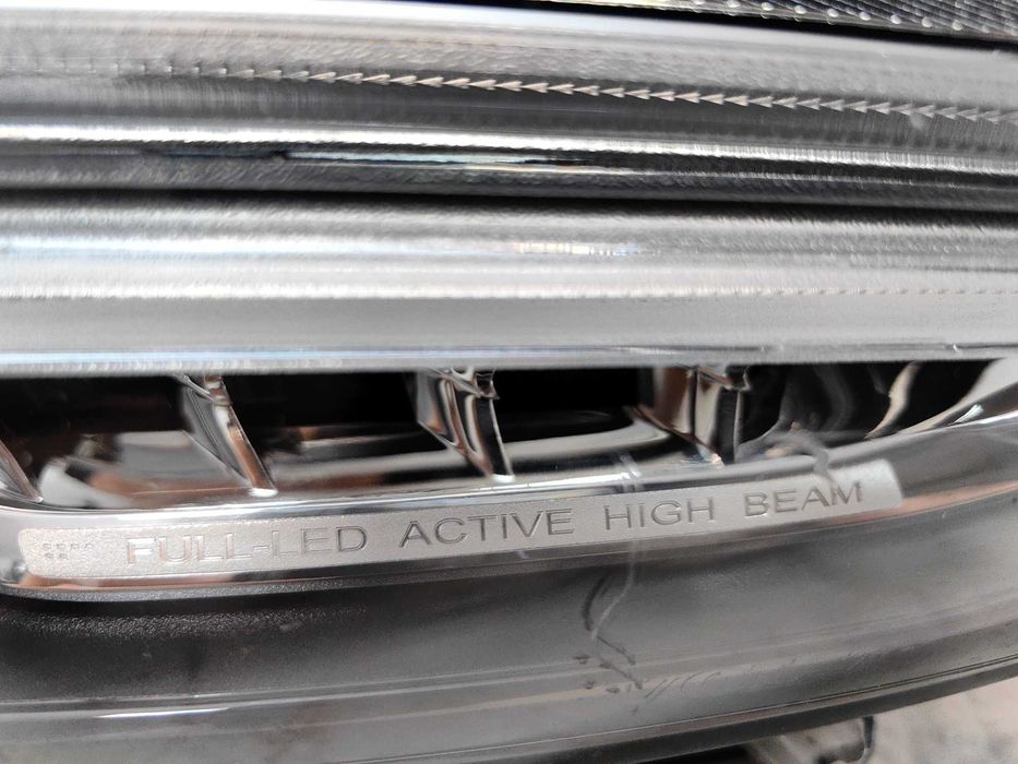 Оригинален фар Волво  Volvo V90 S90 Full Led