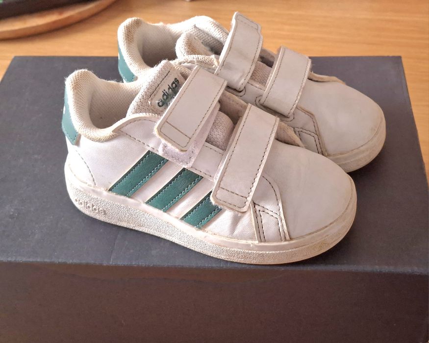 Детски Adidas 24 номер