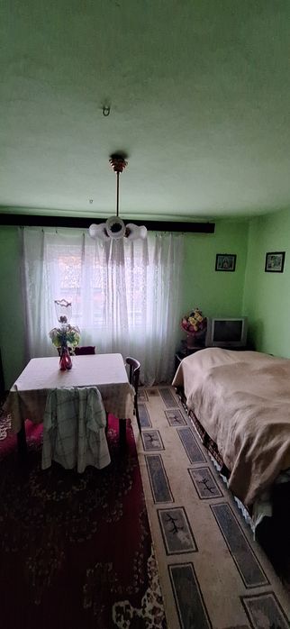 Casă de vanzare la țară