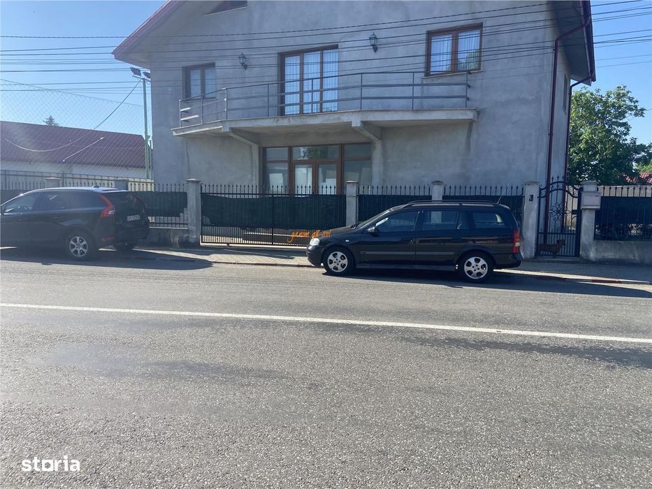 Casa de vanzare in Golesti , parter+etaj + mansarda , suprafata casa 3