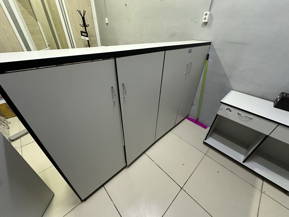 Продам торговые витрины