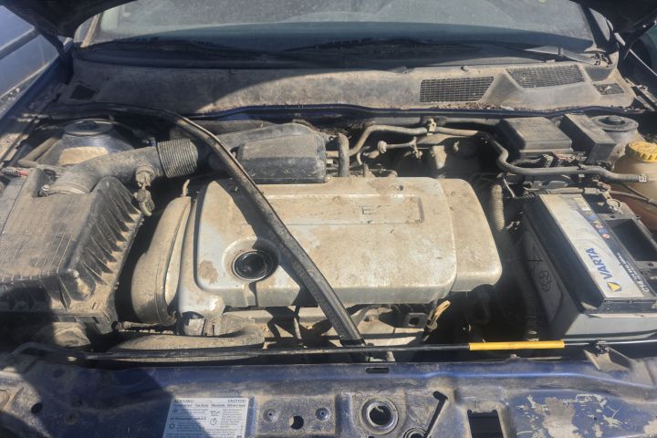 Far stanga Opel Astra 2003 1.4 MT (90 hp)