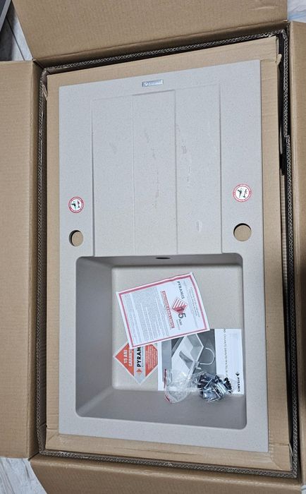 Chiuveta + baterie Pyramis , beige