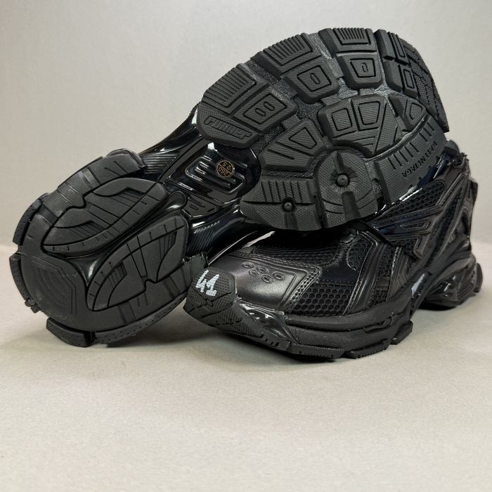 Balenciaga Runner "Triple Black"! НОВИ!