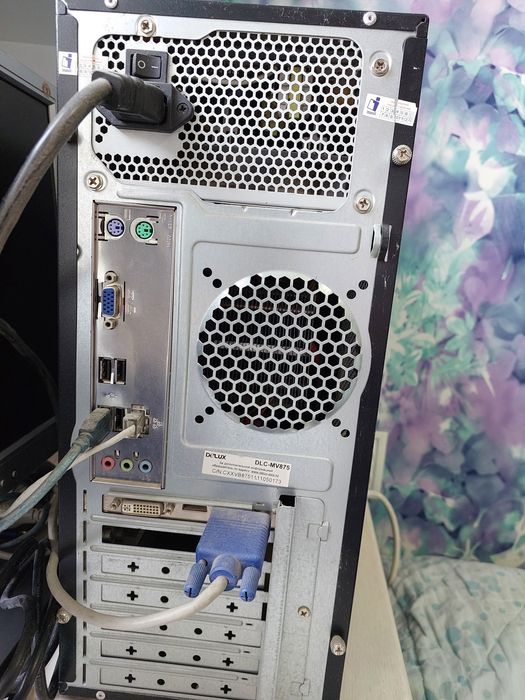 Компьютер, с 4х ядерным процессором