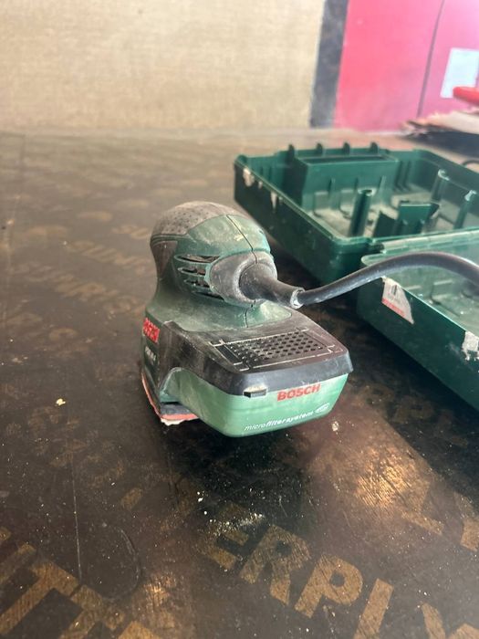 Бош шлайф машина виброшлайф BOSCH