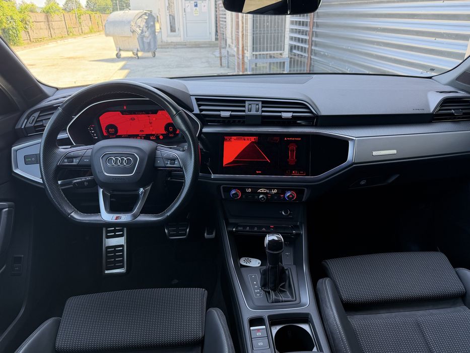 AUDI Q3 2022 — imagine 2