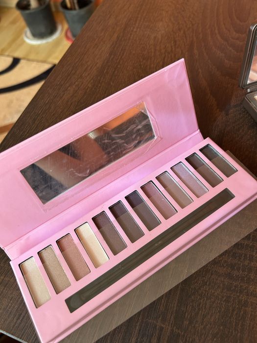 Set 3 palete de farduri pentru pleoape