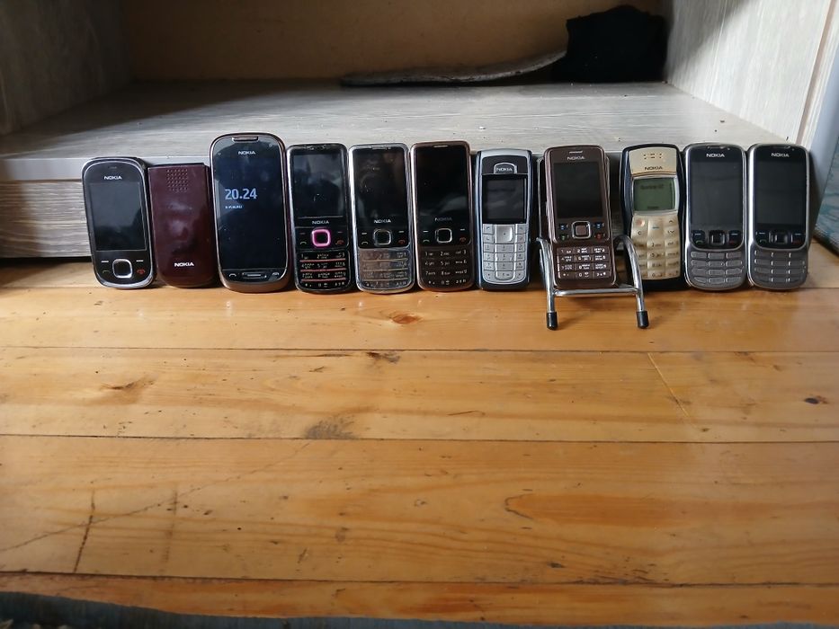 Nokia telefonla sotiladi