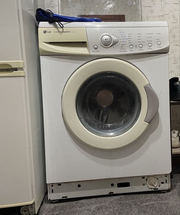 Стиралльная машина LG и холодильник