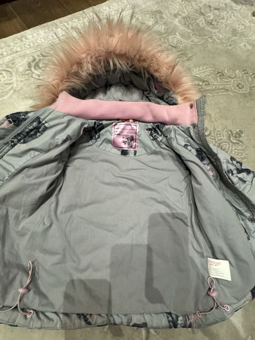 Куртка для девочки на 3-4 года