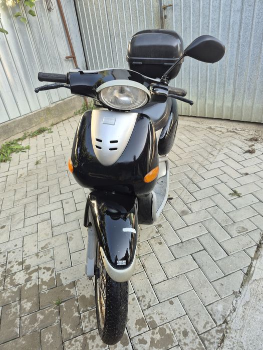 Piaggio Torpedo + Aprilia SR GP1