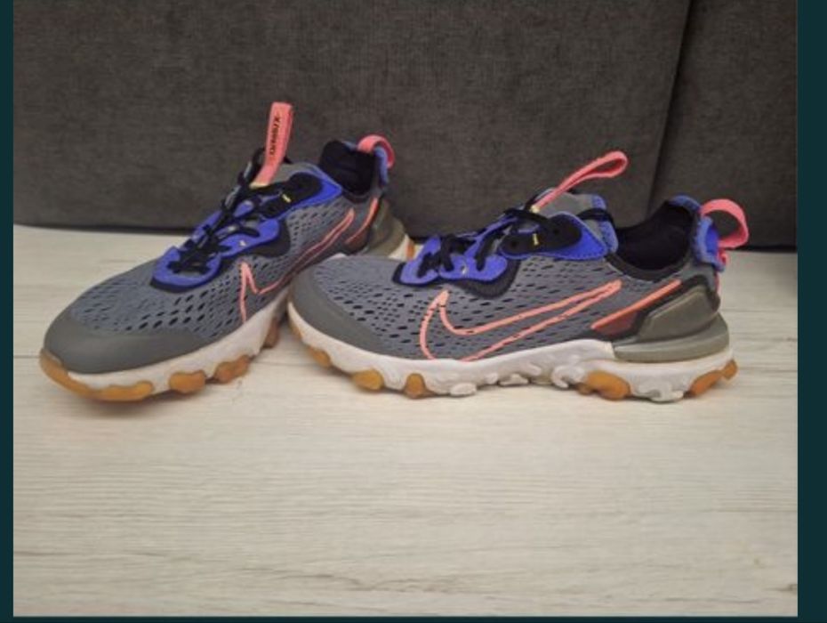 Дамски маратонки Nike 36.5 номер